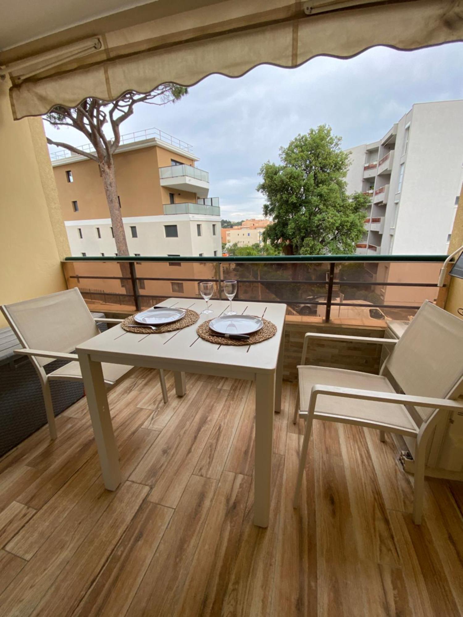 Studio 150 M De Plage Golfe De Saint-Tropez Cavalaire-sur-Mer Exterior foto